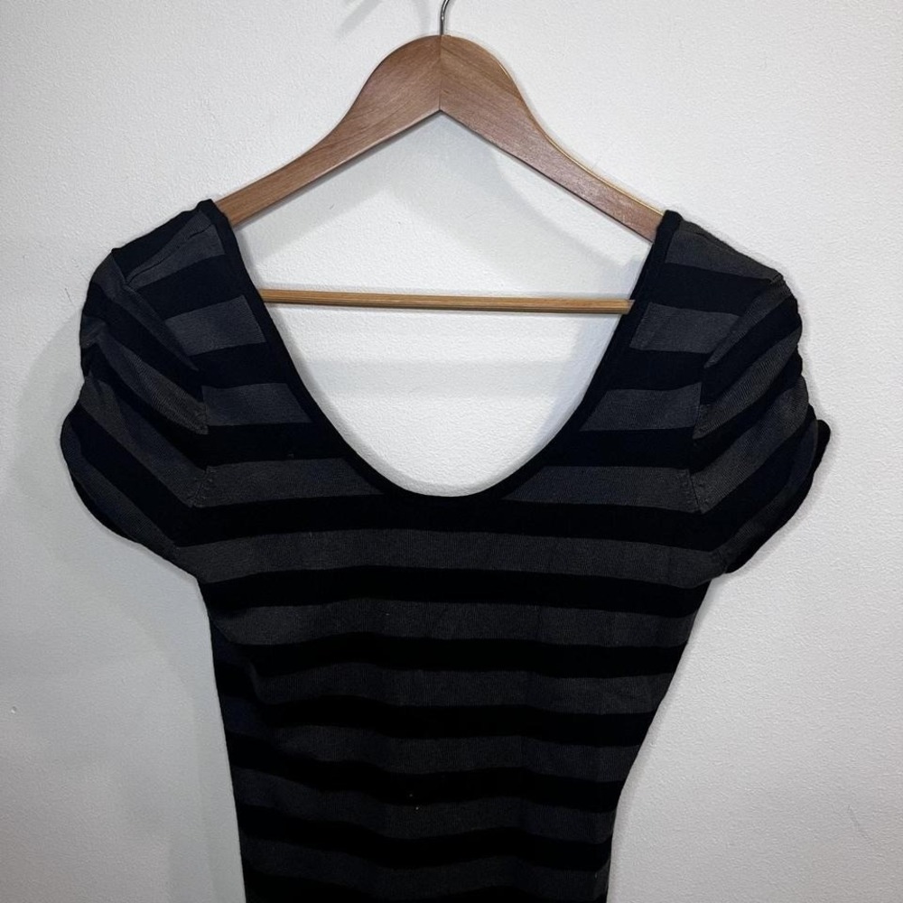 Derek Heart Y2K Sweater Womens L Black Gray Striped Long Dark Academia - Picture 2 of 8